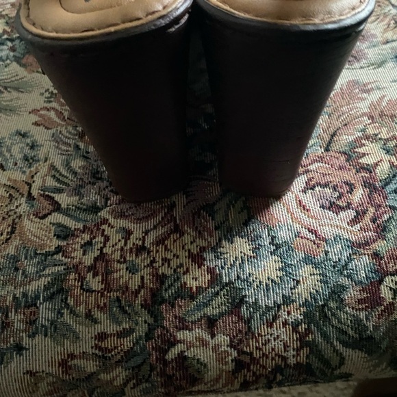 BORN LEATHER DISTRESSED SUEDE HARTLEY TAUPE WOOD GRAIN PLATFORM SANDAL SIZE 11 - Picture 9 of 15